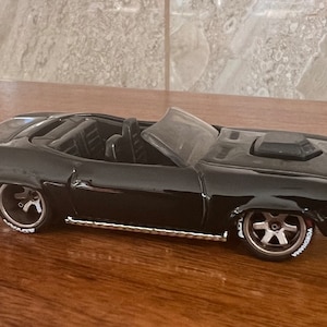 1/64 1970 Hemi Cuda Convertible hand detailed custom