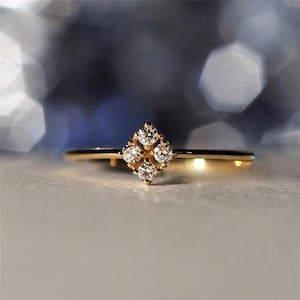 4 Diamantring, zierlicher stapelbarer Ring, 14k Gold minimalistischer Diamantring, Stapel-Ehering, zierlicher Diamantring, stapelbarer Diamantring