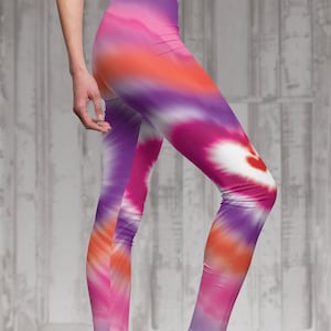 Tie Dye Heart Women&#39;s Casual Leggings in Red, Purple, and Pink
