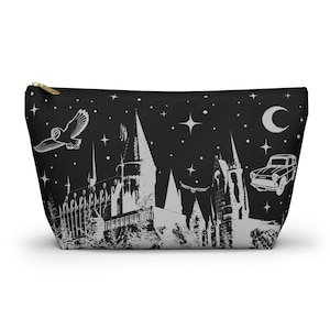 Pochette pour accessoires d'école du sorcier, trousse de sorcellerie, joli organiseur de maquillage, cadeau à thème, trousse de toilette Potter, pochette pour accessoires avec fond en T