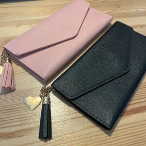 Pretty in Pink Cash Leather Slim Wallet (cantidades limitadas disponibles también en NEGRO)