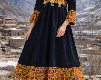 Handgemachtes besticktes Kuchi Kleid: Traditionelles afghanisches 3-teiliges Outfit