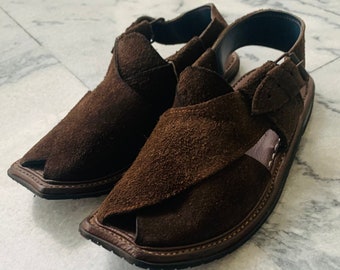 Handmade Brown Leather Peshawri Chappal: Kaptaan Men's Sandals