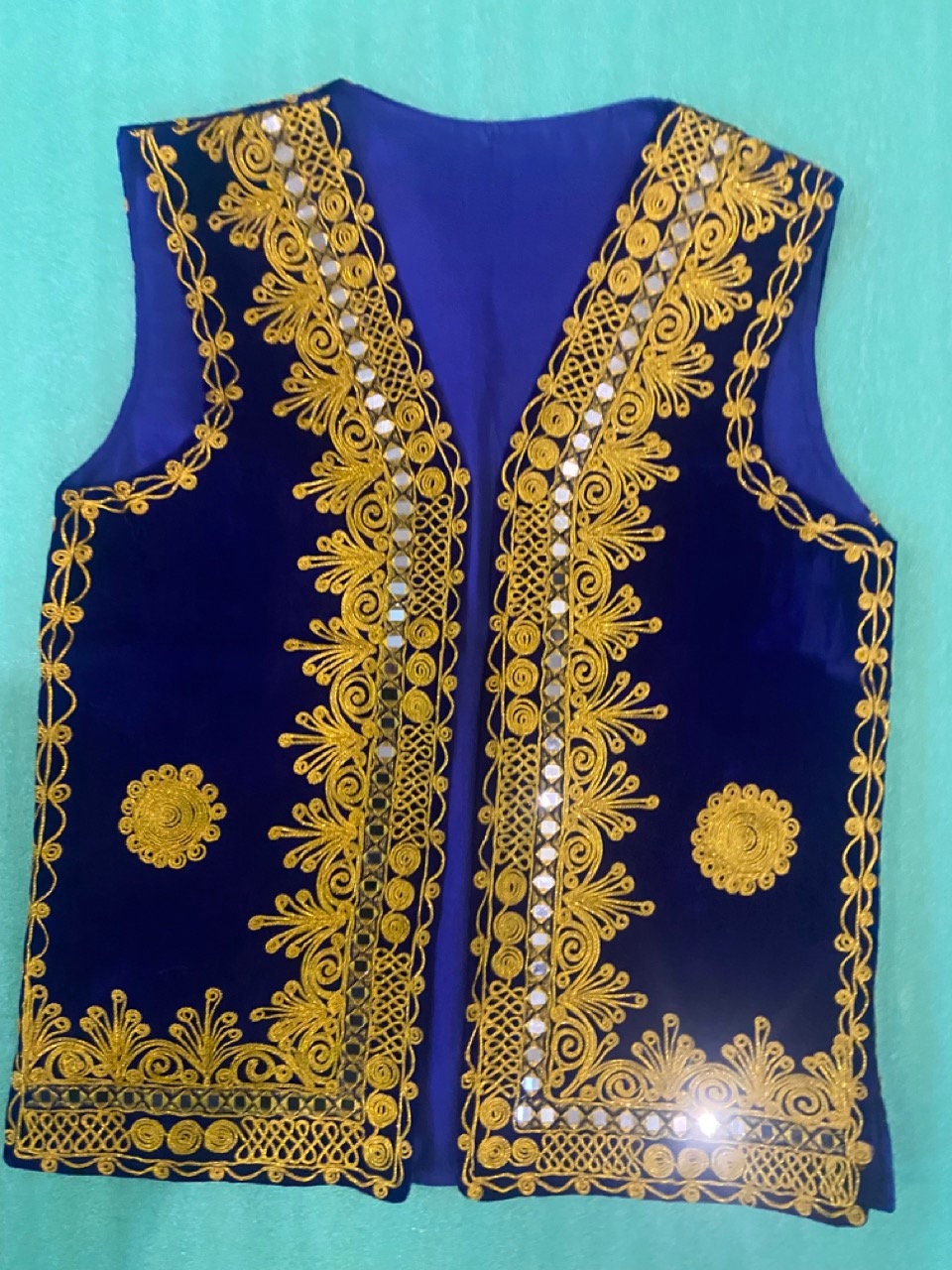 Afghani traditional men's vest, Velvet vest, Hand embroidered Afghani vest, Men's waistcoat, Afghani waistcoat, Men mirror embroidered vest