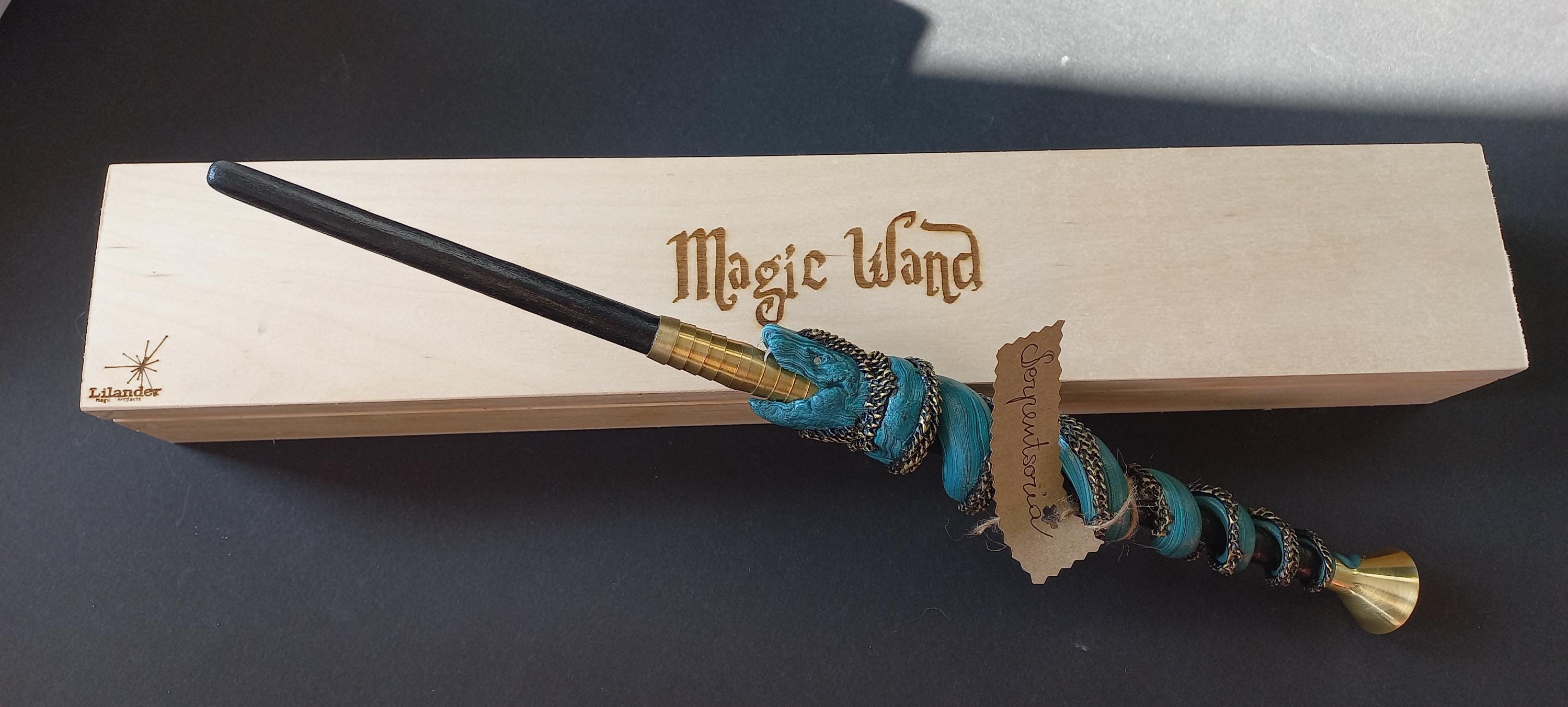 Serpentus Furor Basilisk Snake Slytherin Wooden Wand Harry Potter