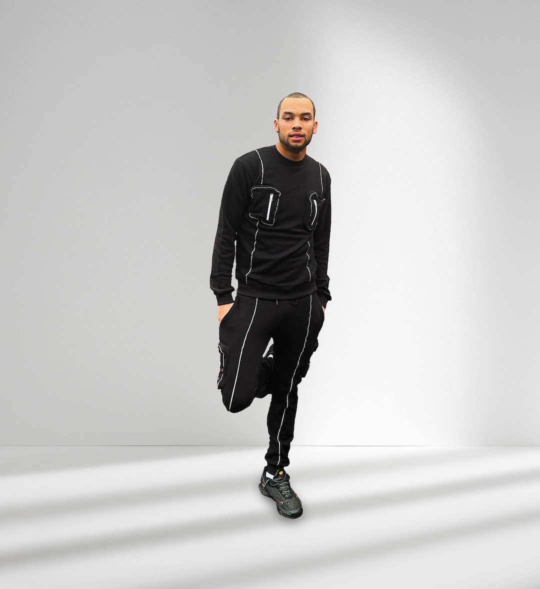 Men's Two Piece Tracksuit Set Black Sports Active Wear Set With Zipup