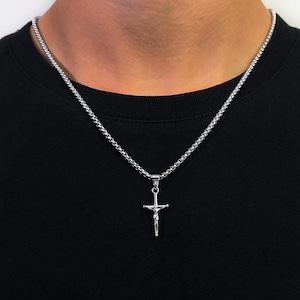 Jesus Cross Chain Men - Box Chain Silver - Crucifix Necklace - Jesus Pendant - Religious Jewelry - Waterproof & Non Fading