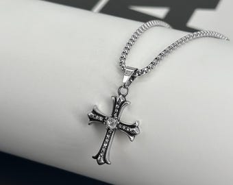 Cross Coin necklace 【SMOKED SILVER】 Y2K Cross Chain Silver - Box Chain - Shiny Cross Necklace