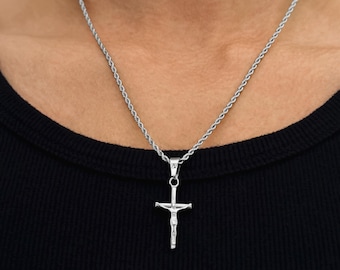 Jesus Cross Chain Men - 2mm Rope Chain - Jesus Necklace - Crucifix Pendant - Confirmation Cross - Religious Jewelry - Minimalistic Necklace