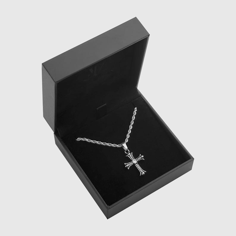Silver Iced Out Cross Chain | Y2K Necklace Men