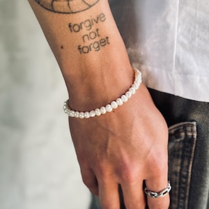 Zoetwaterparelarmband heren | Zomerparelarmband | Parelmaat: 5 mm | Natuurparelarmband | Parelsieraden | Waterdicht en lichtecht