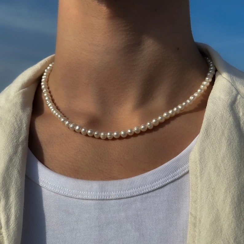 Chaîne de perles d'eau douce pour homme Chaîne de vraies perles Collier de perles pour homme Taille de perle de 5-6 mm Longueur réglable de 45 5 cm Chaîne d'été pour homme image 1