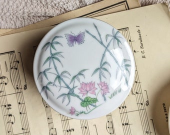 Beautiful Vintage Ceramic Fairycore Water Lily and Bamboo Trinket Jewellery Box. Made in Japan for St Michael