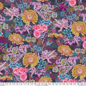 Love Always LAWN: Tapestry in Autumn Love Always LAWN: Tapestry in Autumn