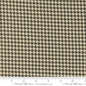 Hounds Tooth in Bone - Home Sweet Haunt by Stacy Iest Hsu for Moda Fabrics - sold by 1/2 yard