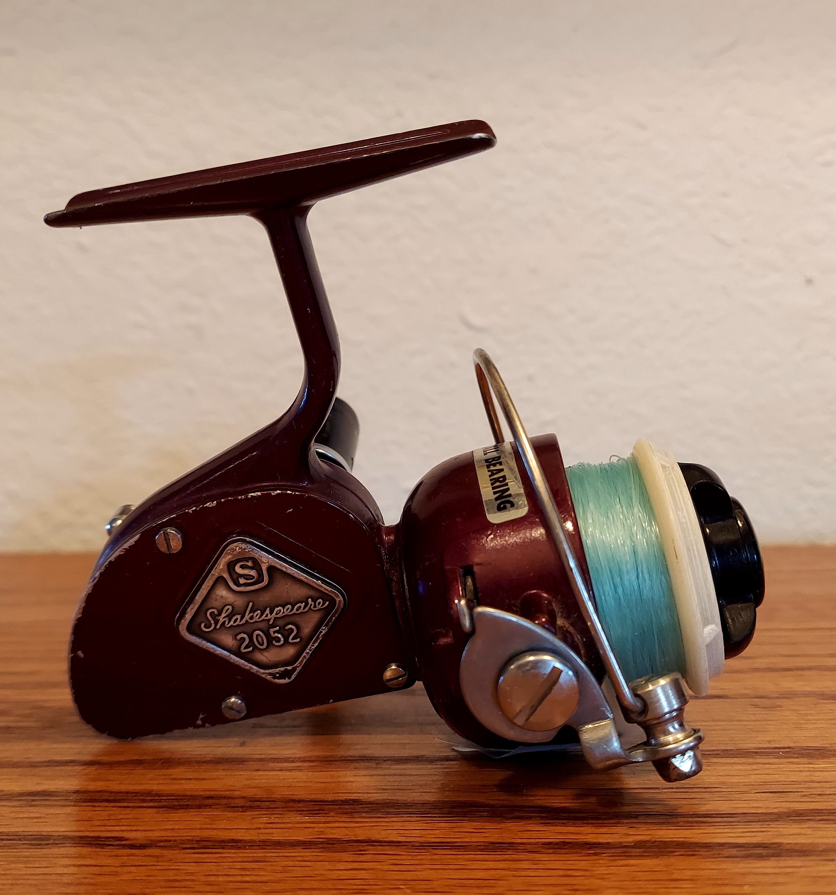 Rare Find Vintage Shakespeare Model 2052 Fishing Reel -  Canada