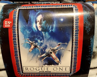 Disney Star Wars Rogue One Design No-Sew Fleece Throw Kit