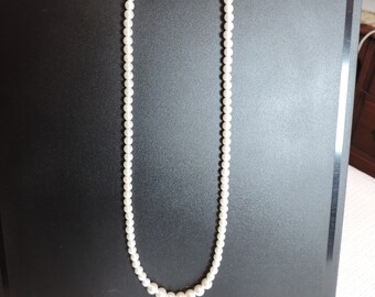White Pearl Necklace - Etsy