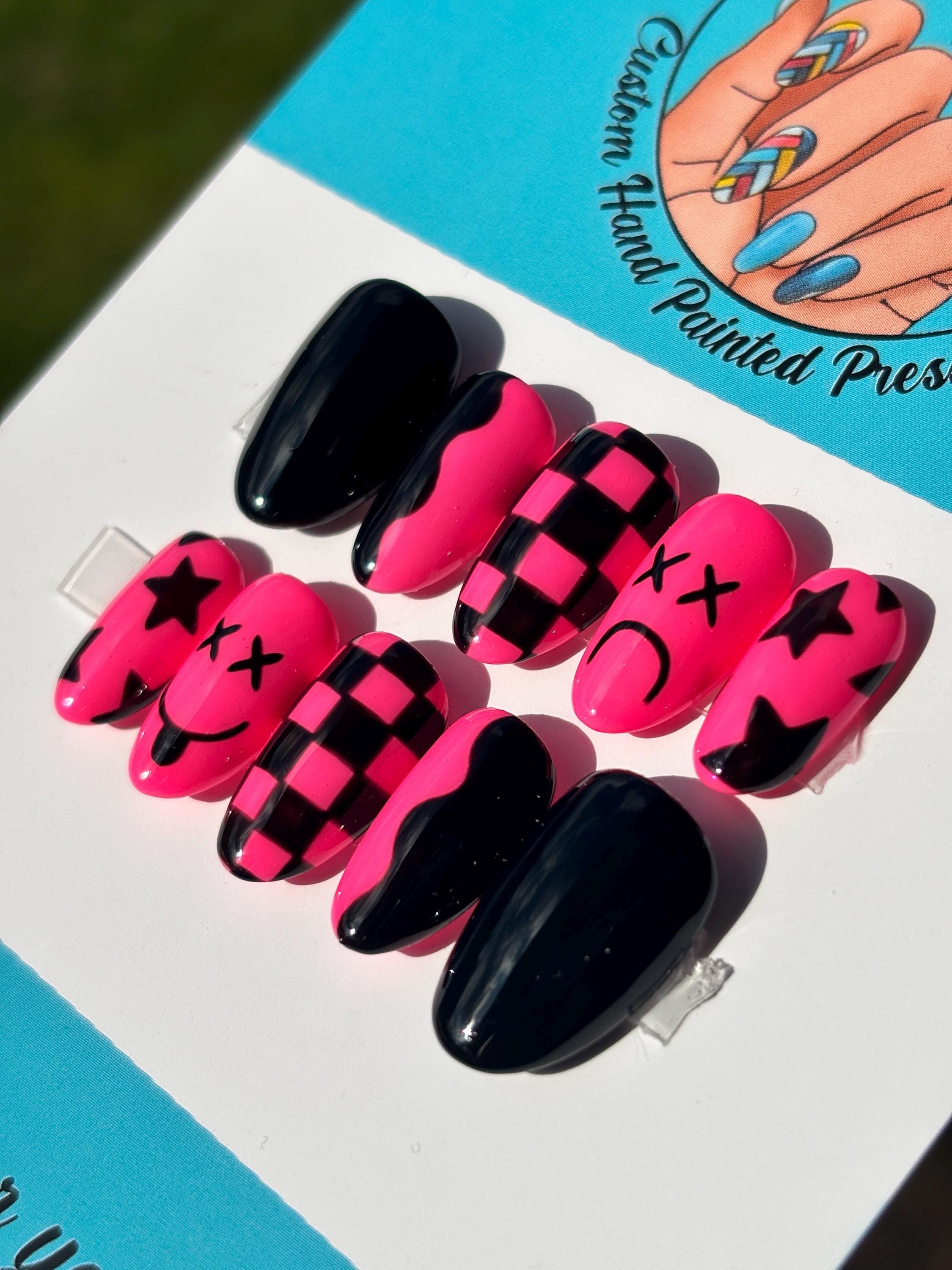 Emo Grunge Nail Art Pink & Black Checkered Press on Nails | Hand