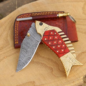 Handmade Damascus pocket knife Folding Knife Fish Style Knife Pakkawood Wood Handle Anniversary gift A Perfect for him Groomeman gift
