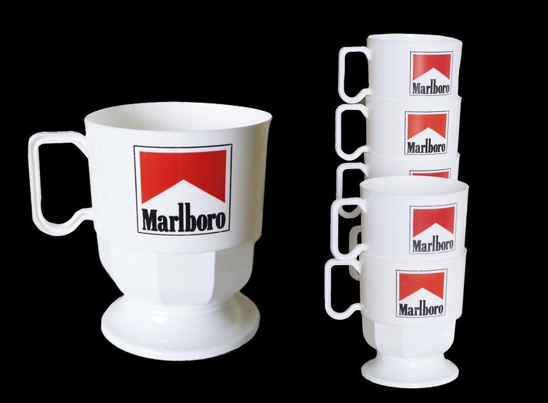 MARLBORO COLLECTORS CUPS Antique Vintage Set of 10 Plastic Mugs Retro