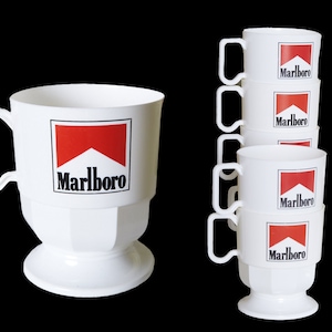 MARLBORO COLLECTORS CUPS antique vintage set of 10 plastic mugs Retro Kitchenalia novelty cigarette gift mcm mid century modern party