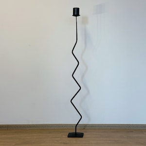 Wavy ZIG ZAG Floor Standing Candleholder