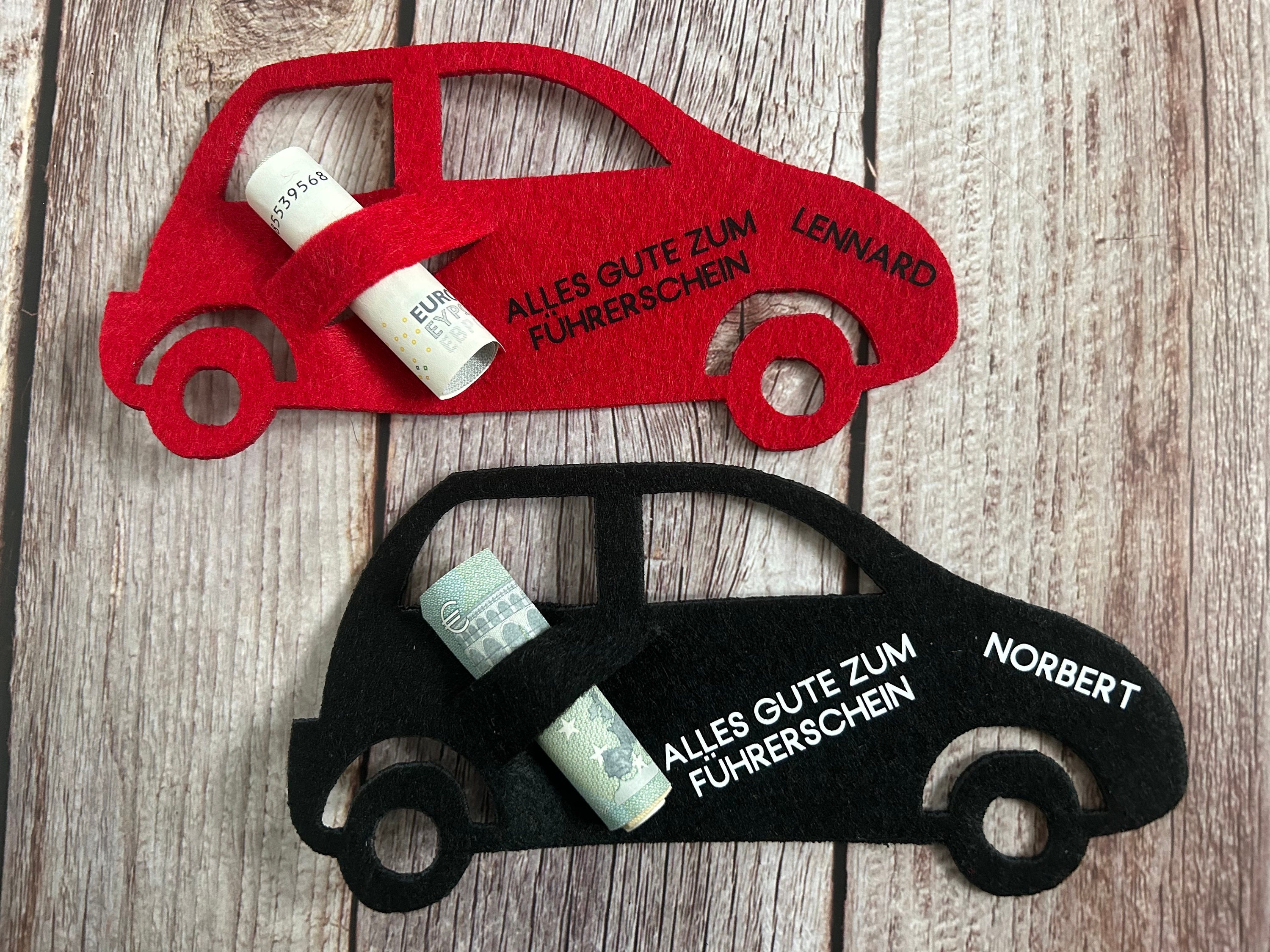 Geldgeschenk Tanken Gutschein Fahrschule - mit Name Wunschtext -  Führerschein Geschenk Auto - ca. 19 x 13 cm 