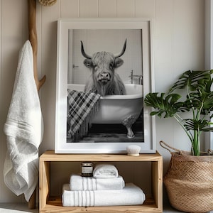 Bathroom Printable, Bathroom Signs, Bathroom Decor, Highland Cow Print, Printable Art, Farmhouse Decor, Large Wall Art, Printable Art