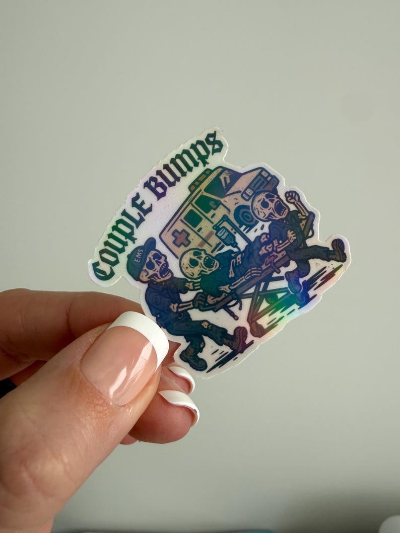 Pegatina de camilla de esqueleto con golpes para pareja, trauma, EMS, humor gótico paramédico Holographic