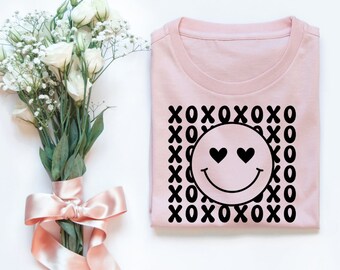 Love Happy Face SVG, XOXO Svg, Valentine Shirt Svg, Heart Eyes Happy ...