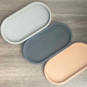 Handmade Concrete Oval Tray: Minimalist Jewelry, Candle, Soap Dish