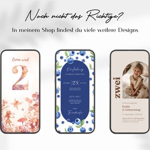 Op de afbeelding: Drie smartphones met digitale verjaardagsuitnodigingen. Het linker scherm toont een bloemendesign met het cijfer 2. Het middelste scherm toont een bosbessenpatroon met evenementdetails. Het rechter scherm toont een foto en tekst.