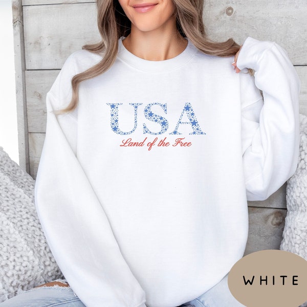 4th of July Land of the Free Crewneck, Independence Day Sweatshirt, USA America Graphic Sweater, Oversized Red White Blue Tee