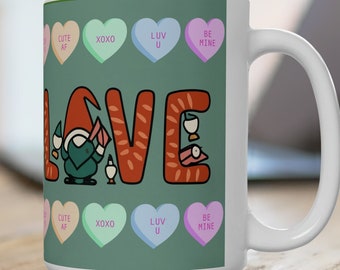 Taza de café Love and Gnomes / Taza de cerámica blanca, 15 oz / Mango en C para mayor comodidad / Sin plomo ni BPA