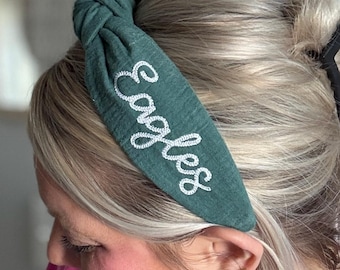 Diadema con moño bordado de águilas: verde y blanco, accesorio hecho a mano