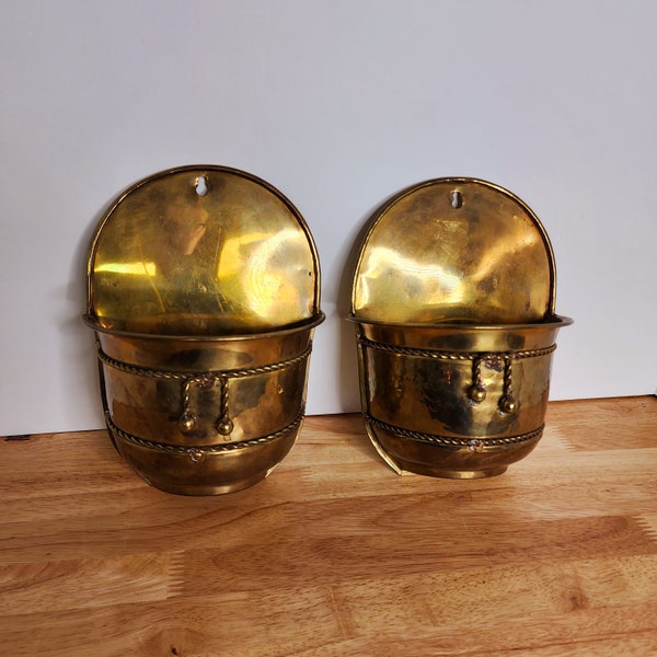 Brass Wall Planters, Small Demi Wall Pot, Detailing, , Air Plant Holder, 1980s Vintage Shiny Wall Vase, Rustic Wall Decor, Set of 2