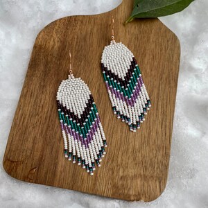 White and purple ombre beaded fringe earrings seed bead earrings dangle boho earrings chandelier earrings native bead earrings