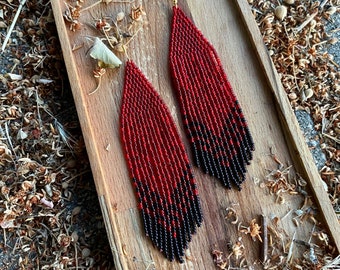 Long red black beaded fringe earrings, seed bead earrings dangle boho earrings native beaded earrings chandelier earrings colorful earrings