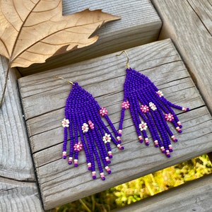 Violet purple beaded fringe earrings, floral seed bead earrings ombre earrings boho earrings native beaded earrings chandelier earrings