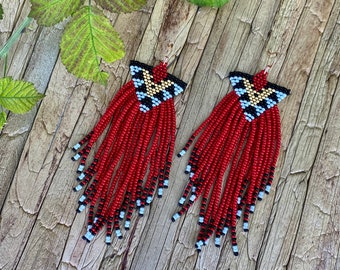 Long red black beaded fringe earrings, seed bead earrings dangle boho earrings native beaded earrings chandelier earrings colorful earrings