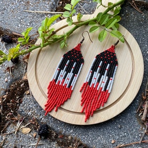 Long red and black beaded earrings, fringe earrings, piano earrings, seed bead earrings, dangle boho earrings, chandelier earrings