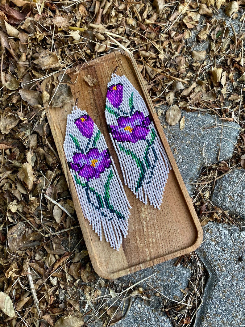 Crocus Filea Hoop Earrings