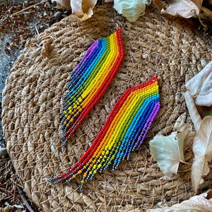 Pendientes del Orgullo LGBTQ+, Pendientes con Flecos Arcoíris, Pendientes Delicados del Orgullo, Pendientes Arcoíris Gay, Colgante Progreso Gay, Bandera Arcoíris, Transgénero