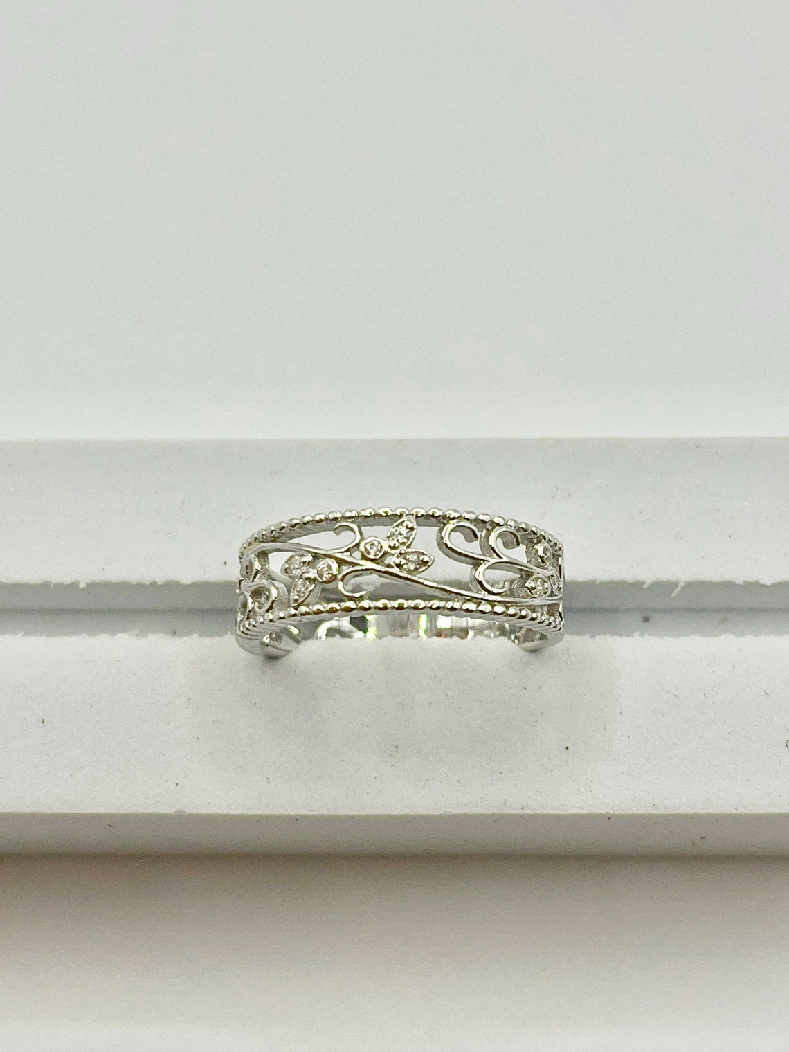Prom Rings Floral Thumb Ring | Large Ring | Prom Ring | 9, 10, 11 Rings | Flat ...