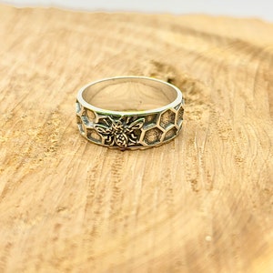 Celtic Bee Ring | Thick Ring | 925 Sterling Silver | Unisex Ring | Bee Gifts | Comb Rings | Silver Garden Ring | Celtic rings | 8, 9, 10 |