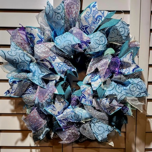 Custom Handmade Wreaths - 22&quot;