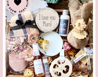 Mother's Day pamper box, I Love You Mum gift pamper, Mother's Day Spa Box, Relaxing gift set fo Mum, Mum's Spa Experience, Handmade for mum