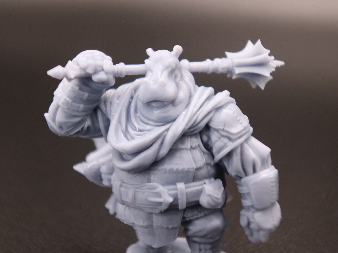 Hippofolk, Male, Fighter, Barbarian, Giant Mace, Splint Mail, Large