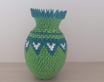 3D origami vase